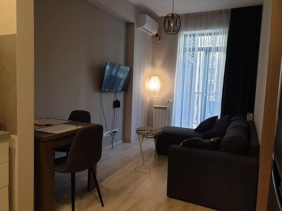 Sol'S M2 White Modern Apartments Tbilisi Exteriér fotografie